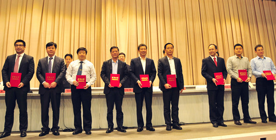王许飞总裁荣获2014年度桂林市十佳优秀企业家